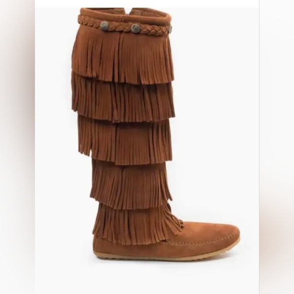 Minnetonka 5-Layer Soft Suede Leather Fringe Boot 👢 size 9 fits like 8.5 - Picture 3 of 6
